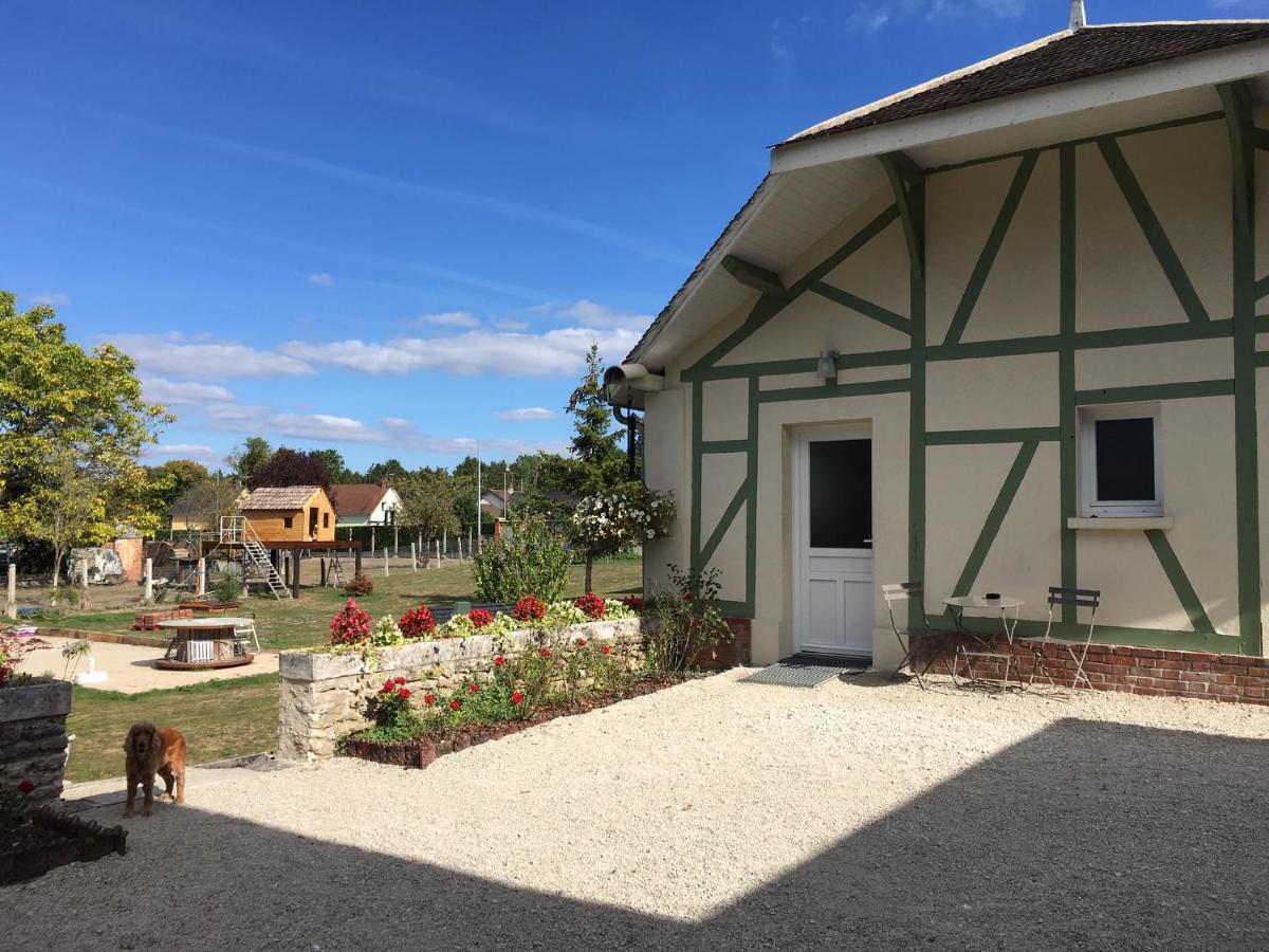La Maison De Louna Saint-Parres-les-Vaudes Exterior foto